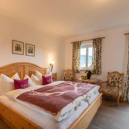 Landhaus Ertle Country house Bad Wiessee